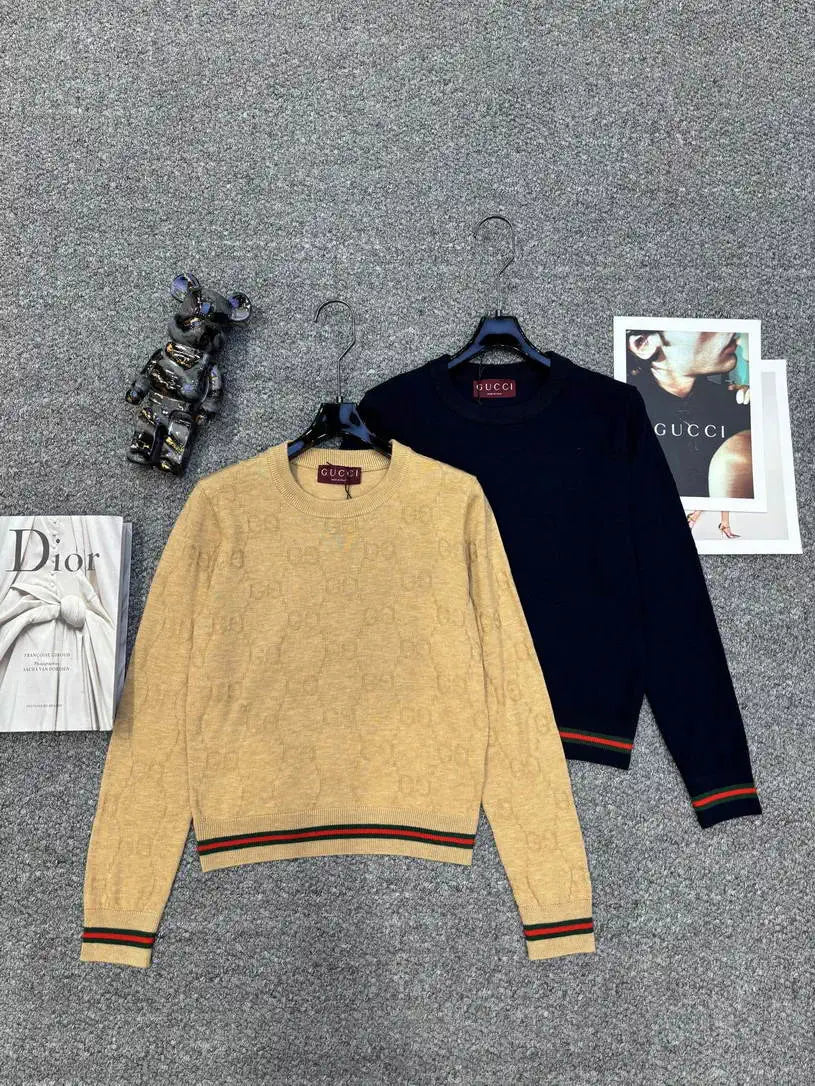 Gucci Women Double C logo jacquard Cardigan Sweater Wool G11110