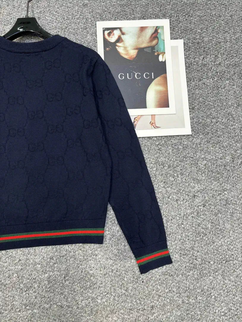 Gucci Women Double C logo jacquard Cardigan Sweater Wool G11110