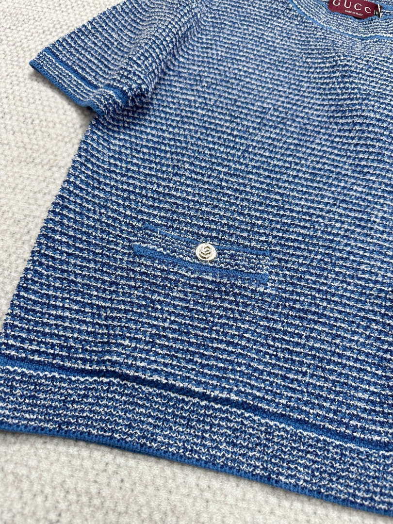 Gucci Women GG blue striped short sleeves G85272