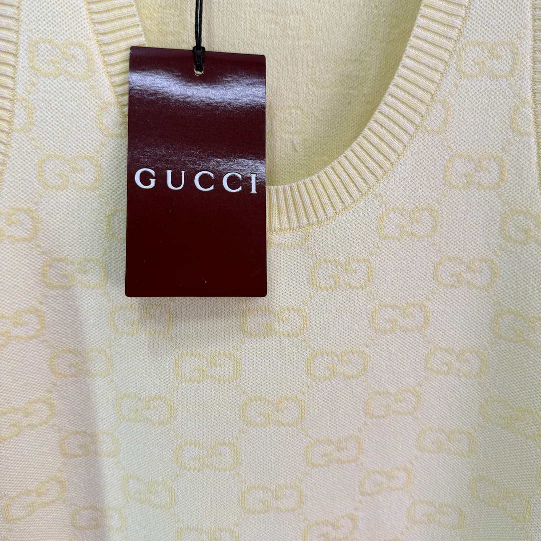 Gucci Women GG Jacquard knitted vest dress G85265