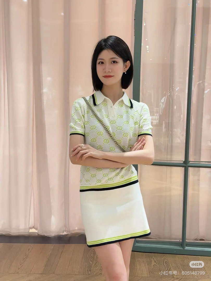Gucci Women GG intarsia pattern Ivory and lime green dress G85264