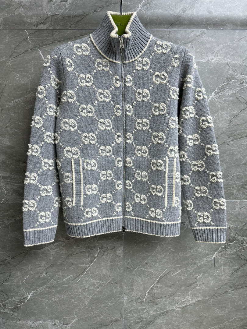 Gucci Women jacquard full-length GG wool Wool knitted cardigan G85267
