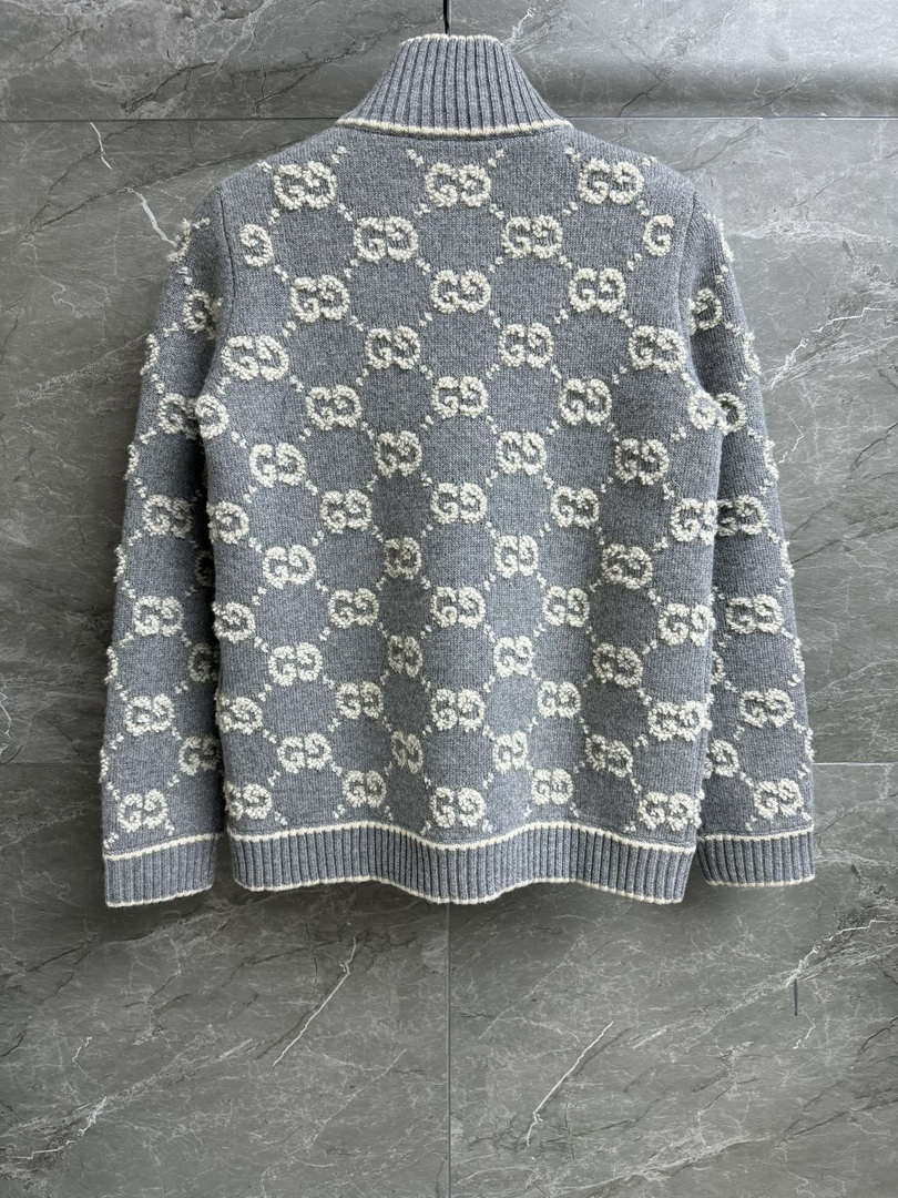Gucci Women jacquard full-length GG wool Wool knitted cardigan G85267