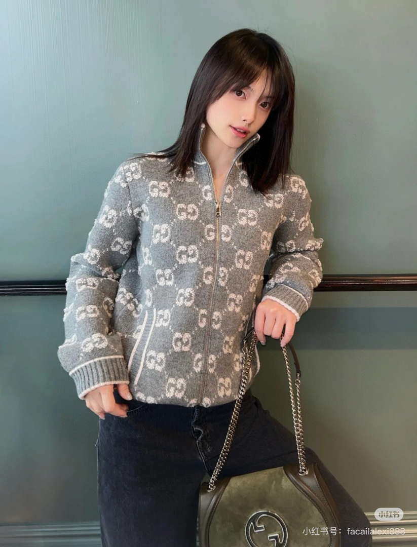 Gucci Women jacquard full-length GG wool Wool knitted cardigan G85267