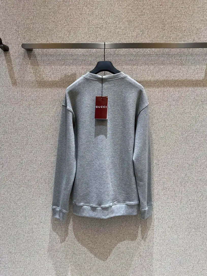 Gucci Women Letter embroidered sweatshirt T-shirt  G11133