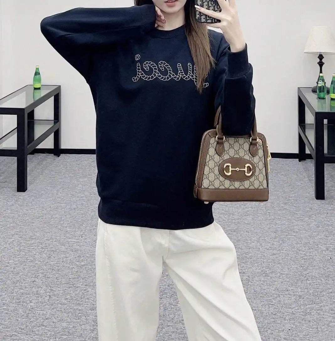 Gucci Women Letter sweatshirt T-shirt  G11135
