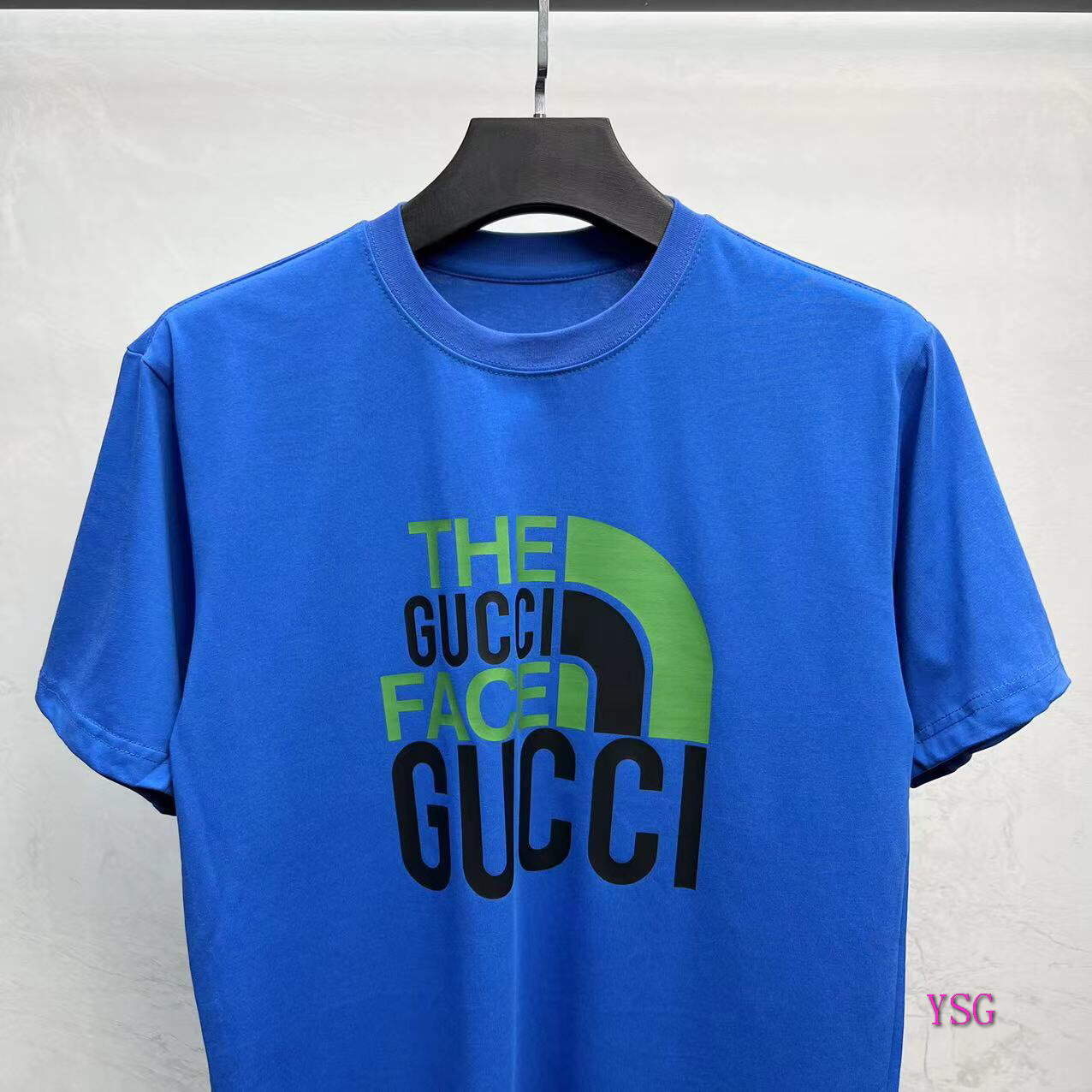 Gucci Women Men T-shirts Wholesale Gucci Short Sleeve Clothing G60880