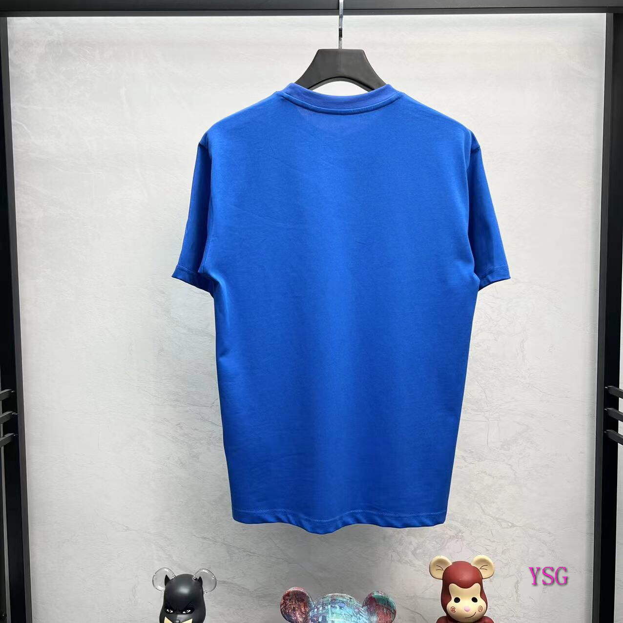 Gucci Women Men T-shirts Wholesale Gucci Short Sleeve Clothing G60880
