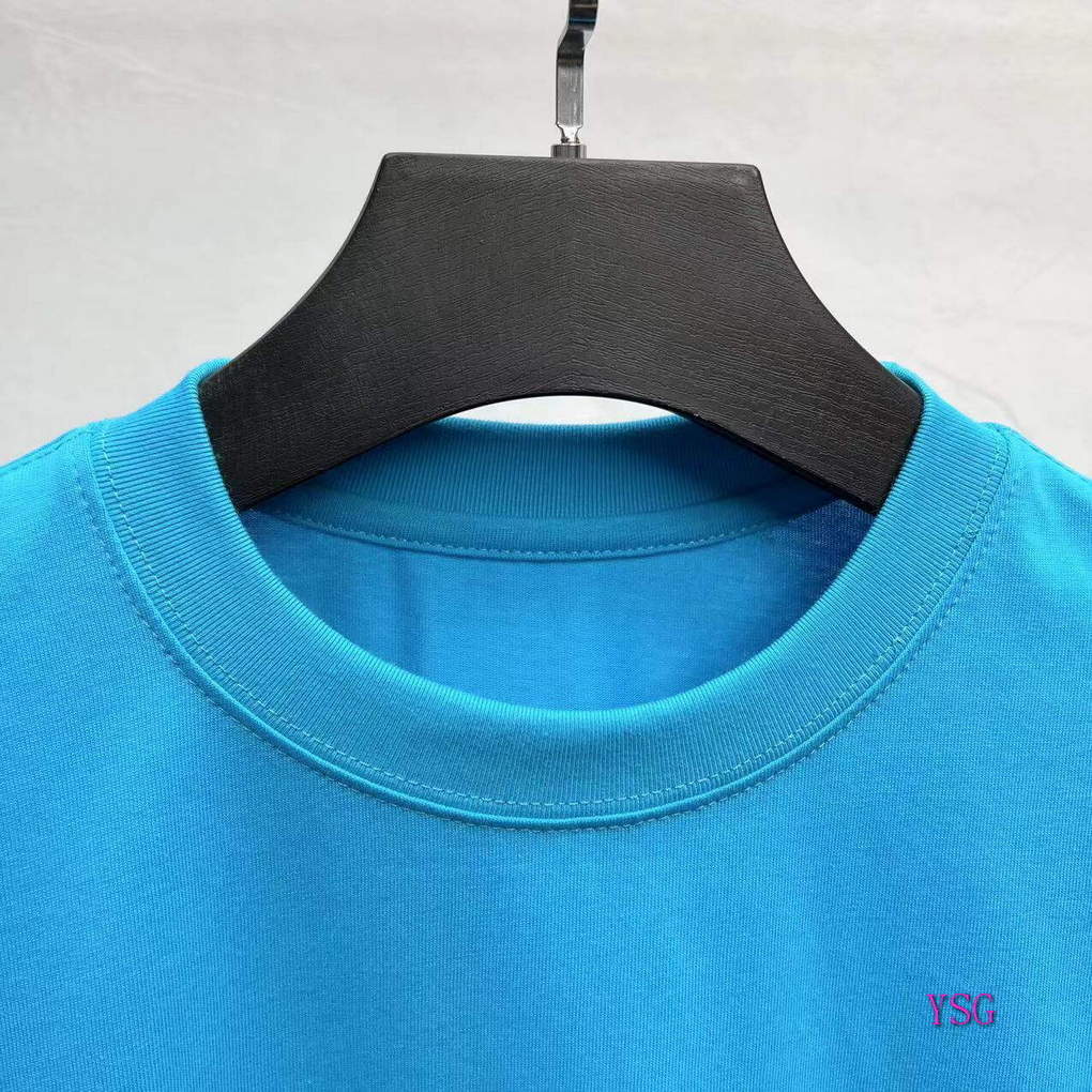 Gucci Women Men T-shirts Wholesale Gucci Short Sleeve Clothing G60885