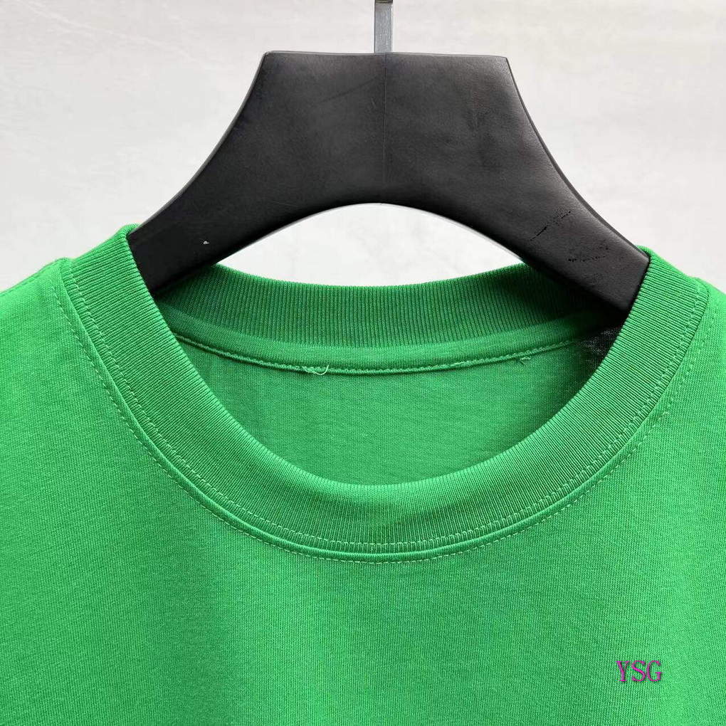 Gucci Women Men T-shirts Wholesale Gucci Short Sleeve Clothing G60886