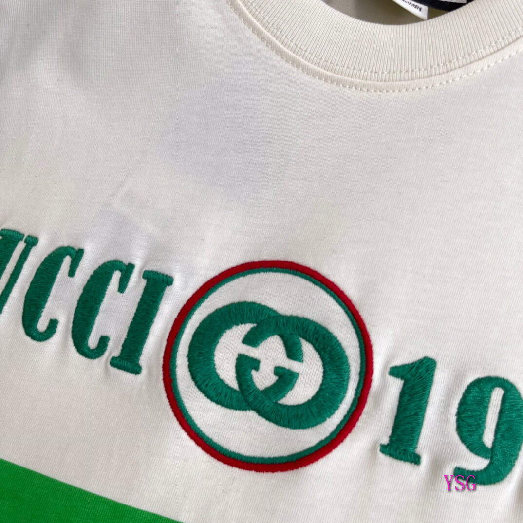 Gucci Women Men T-shirts Wholesale Gucci Short Sleeve Clothing G60922