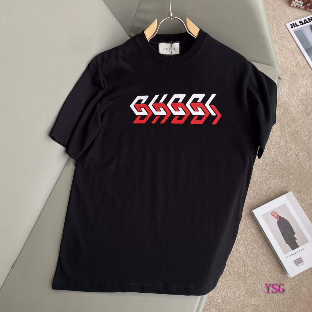 Gucci Women Men T-shirts Wholesale Gucci Short Sleeve Clothing G60923