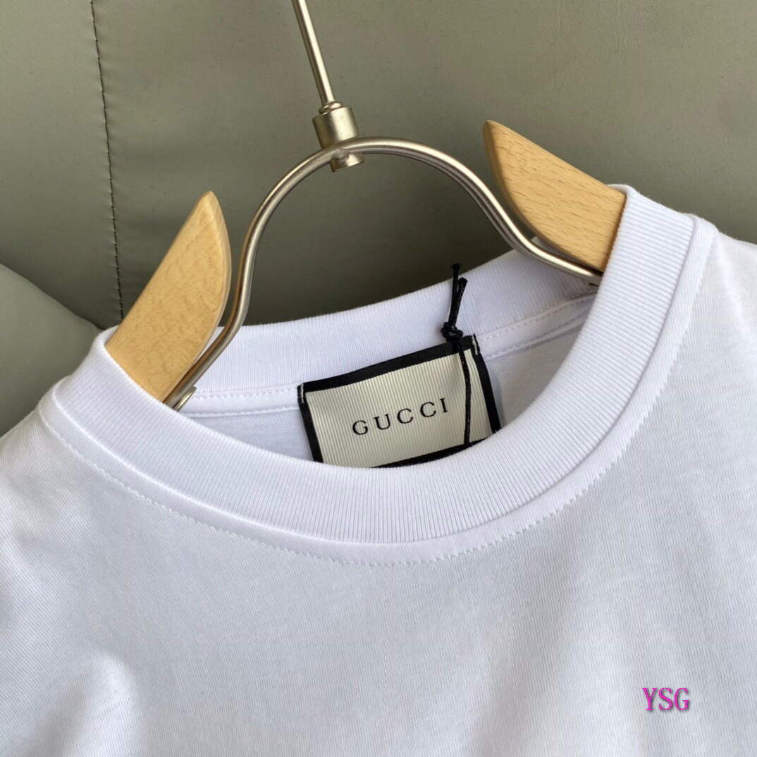 Gucci Women Men T-shirts Wholesale Gucci Short Sleeve Clothing G60924
