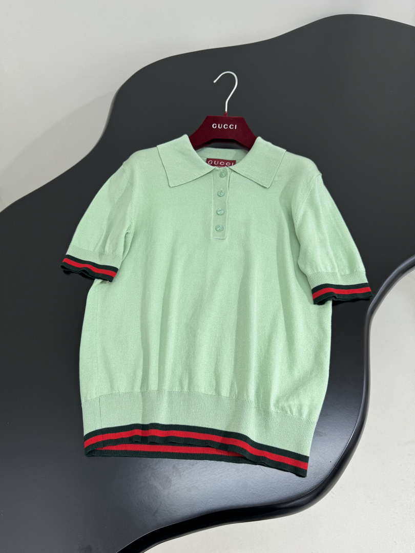 Gucci Women New Wool Blend Polo Shirt G85271