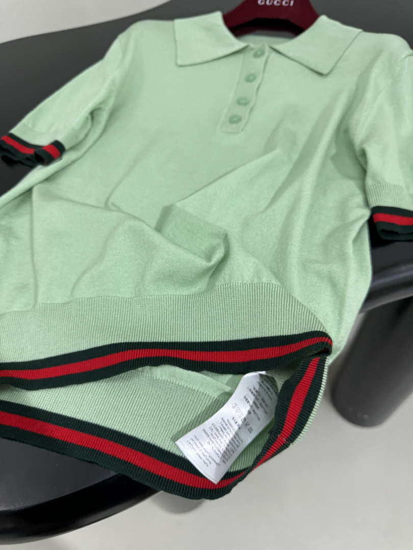 Gucci Women New Wool Blend Polo Shirt G85271