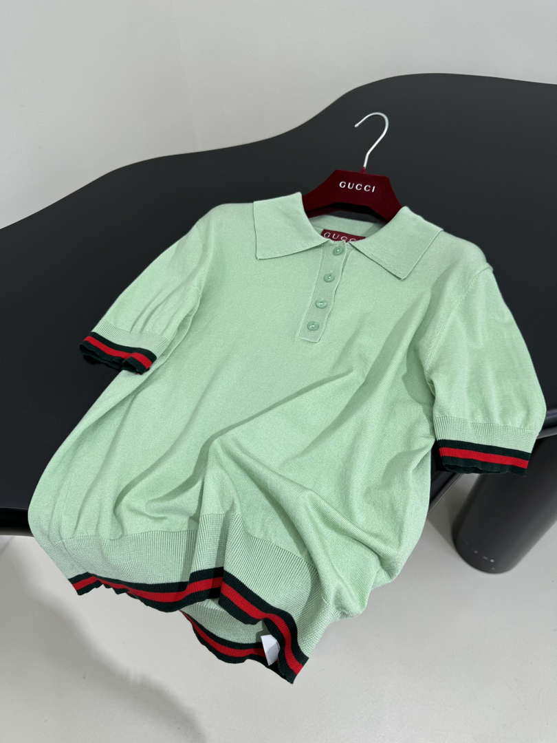 Gucci Women New Wool Blend Polo Shirt G85271