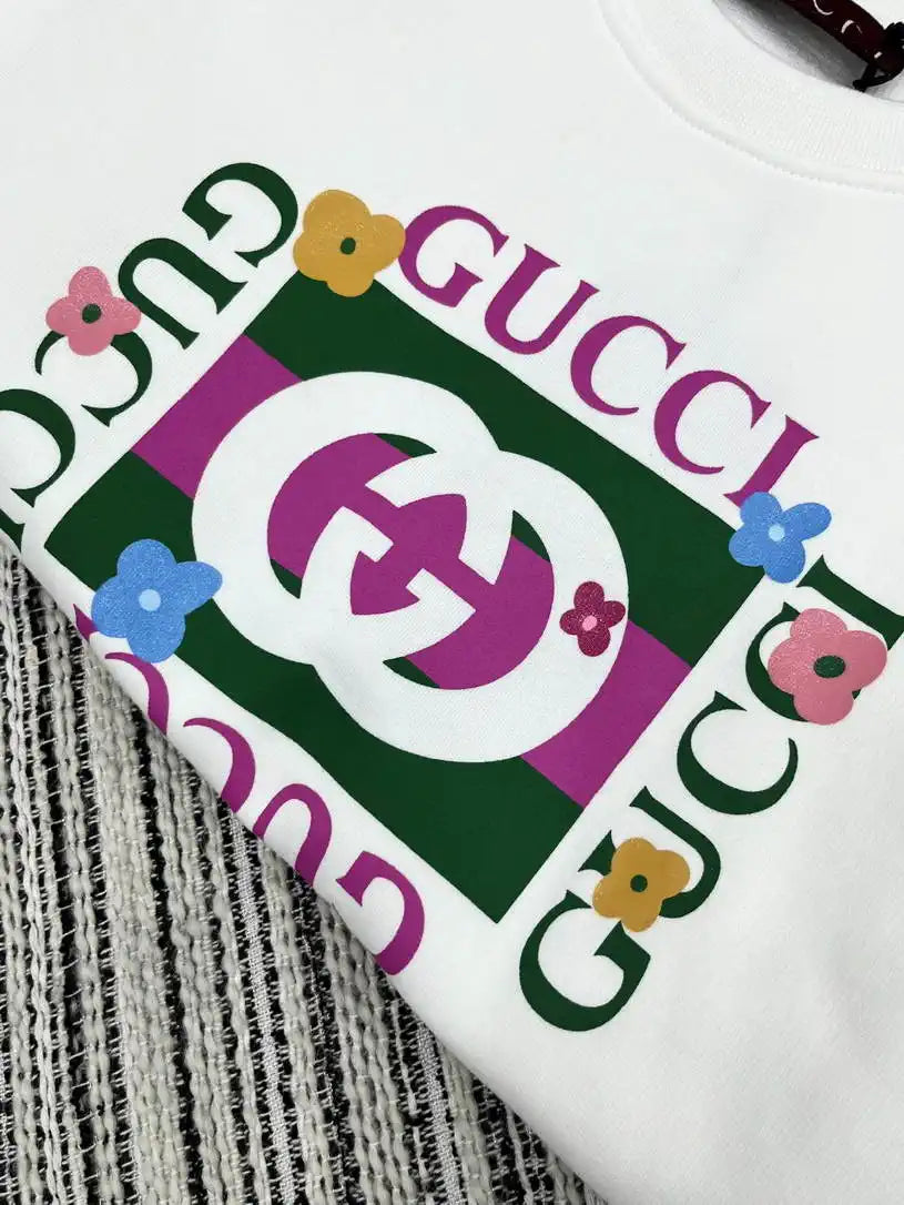 Gucci Women printing Letter sweatshirt T-shirt  G11136