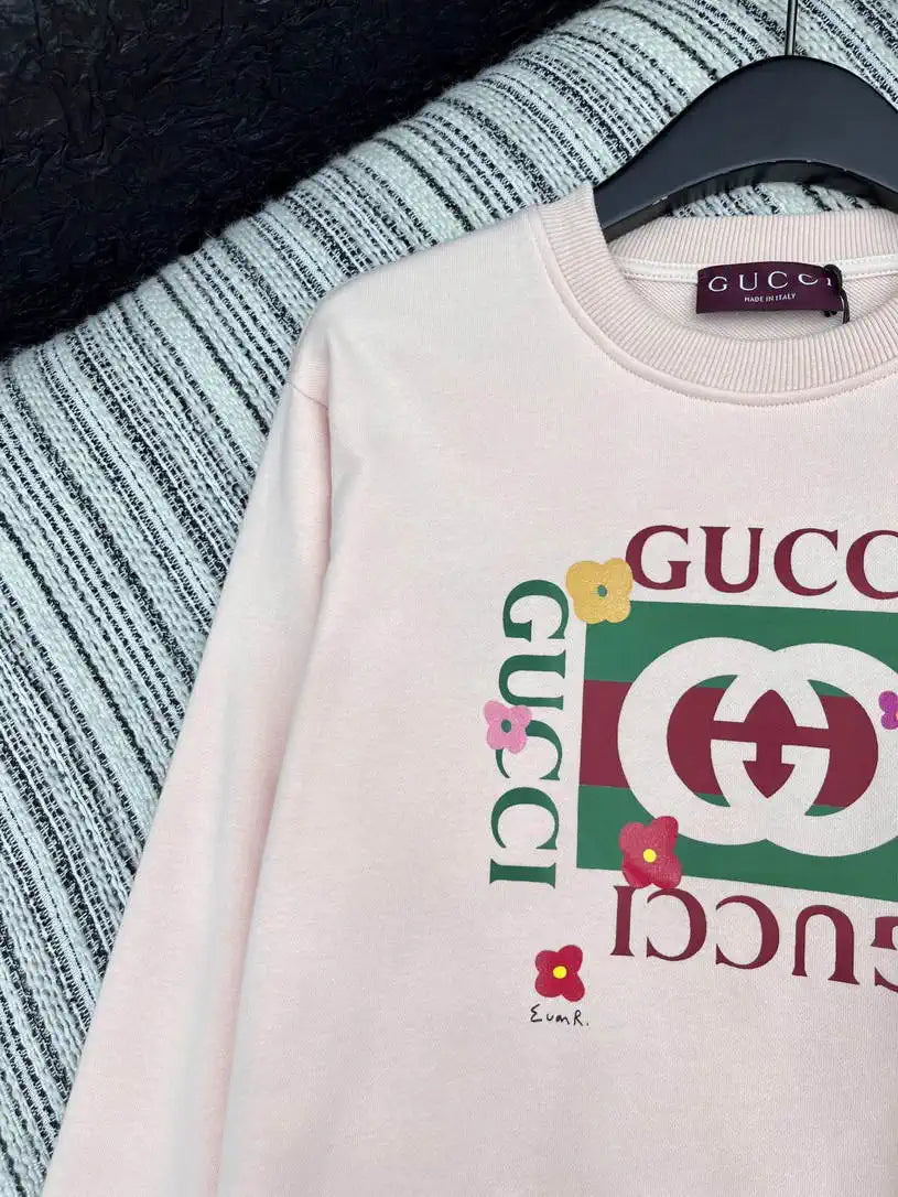 Gucci Women printing Letter sweatshirt T-shirt  G11137