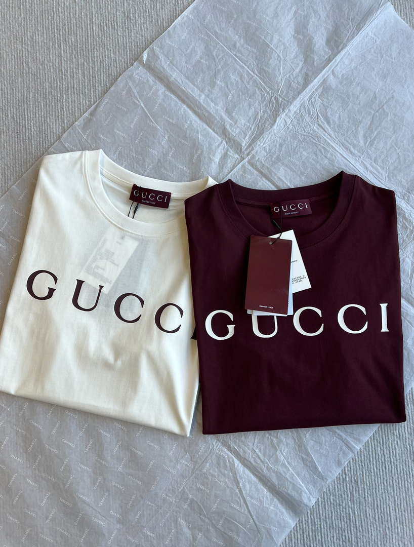 Gucci Women Slogan cotton short-sleeved shirt G85280