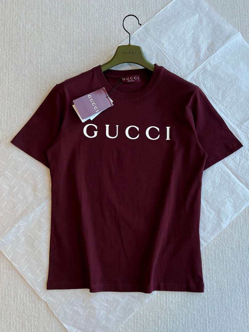 Gucci Women Slogan cotton short-sleeved shirt G85280