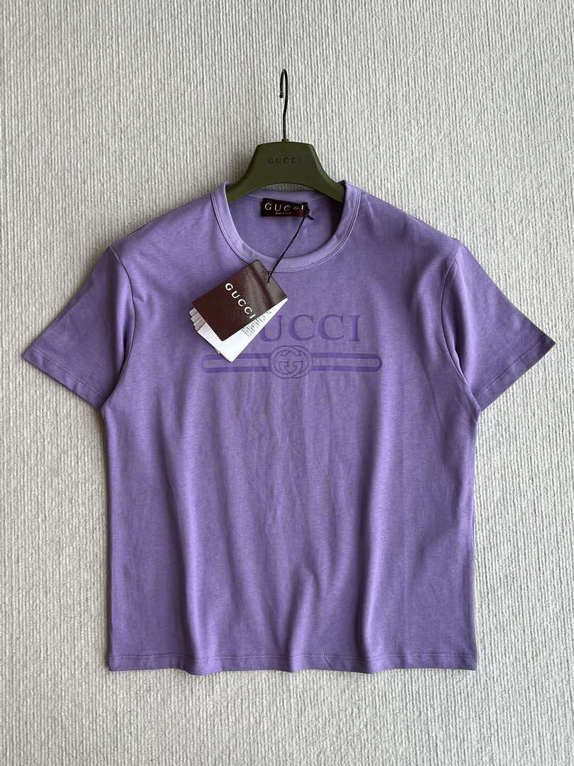 Gucci Women Slogan cotton short-sleeved T-shirt G85286