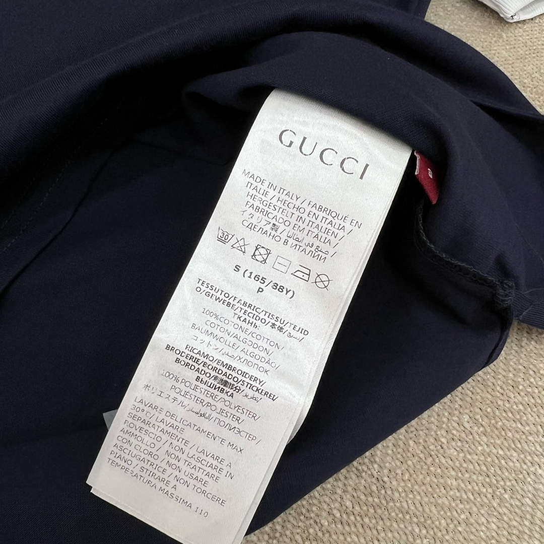 Gucci Women Slogan cotton short-sleeved T-shirt G85287