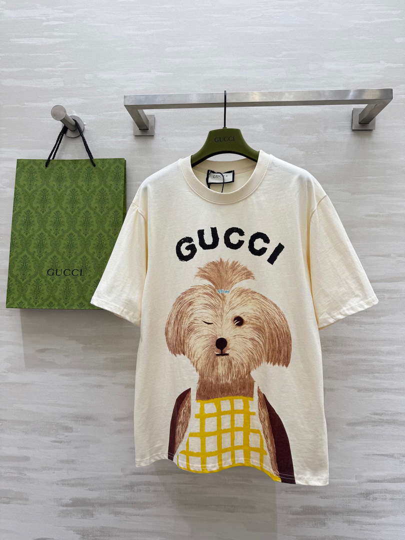 Gucci Women Slogan cotton short-sleeved T-shirt G85290