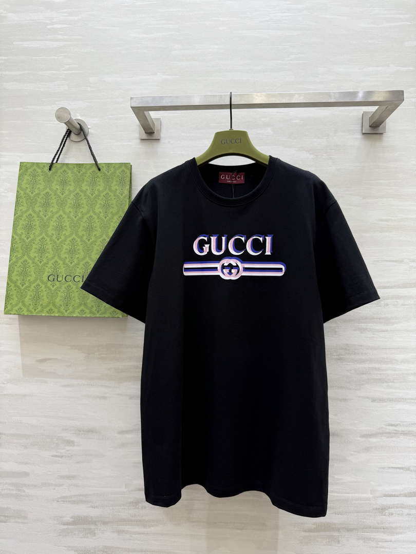 Gucci Women Slogan cotton short-sleeved T-shirt G85293
