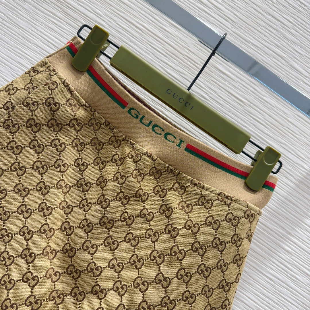 Gucci Women short new suit skirt G85297