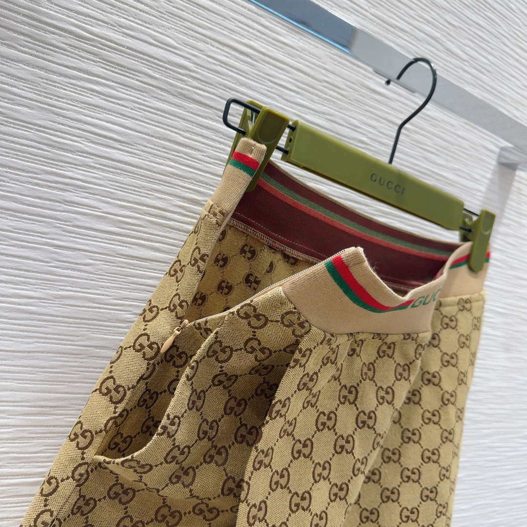 Gucci Women short new suit skirt G85297