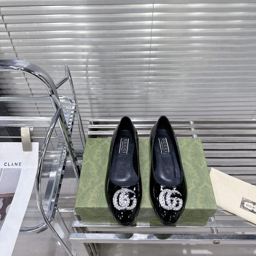 Gucci Women's Ballet Flat With Fashion Shoes G53208 - Euro 35=US 4 - View 1