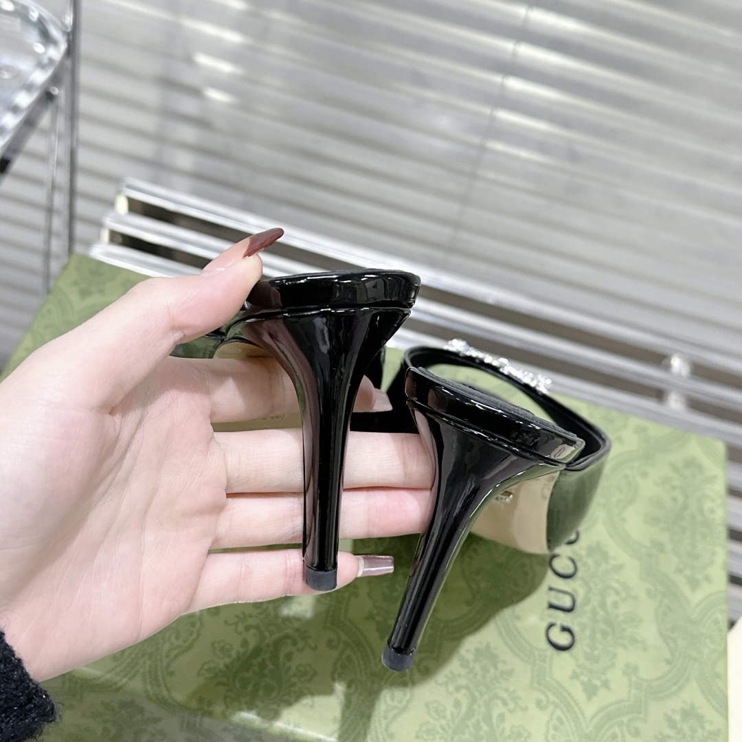Gucci Women's Horsebit Sandal Fashion Shoes G53198