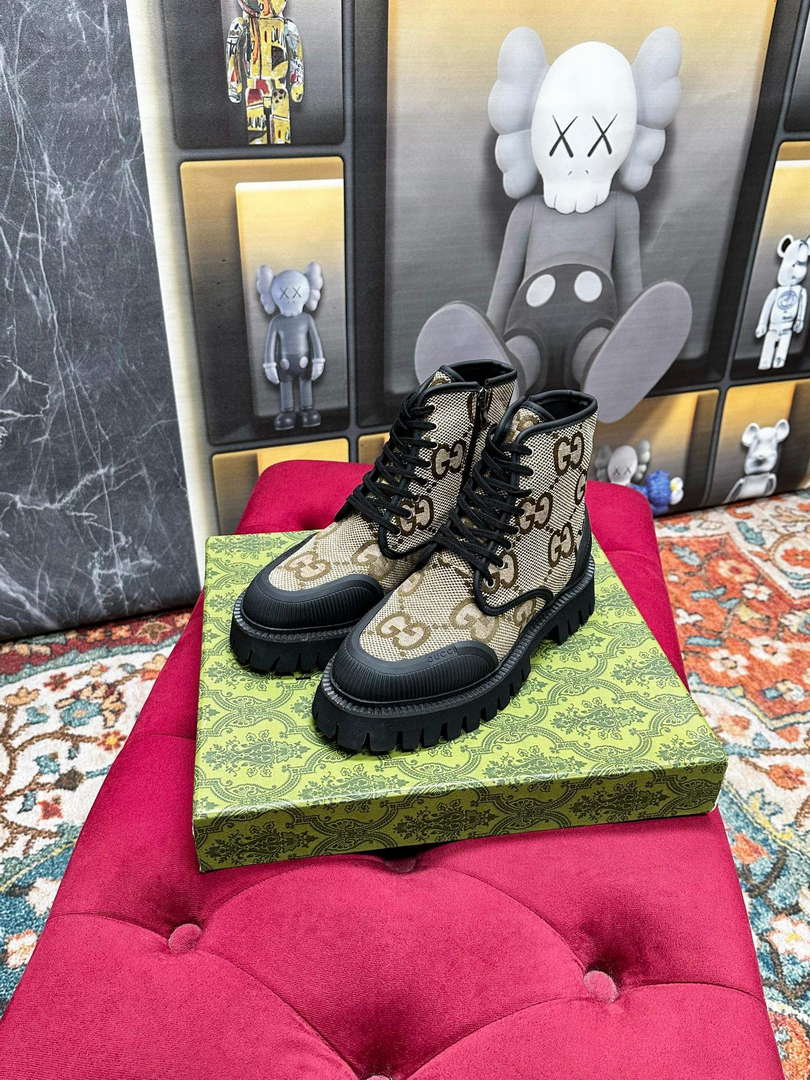 Gucci Women's Men's Fashion Shoes Lace-up Boots G77340