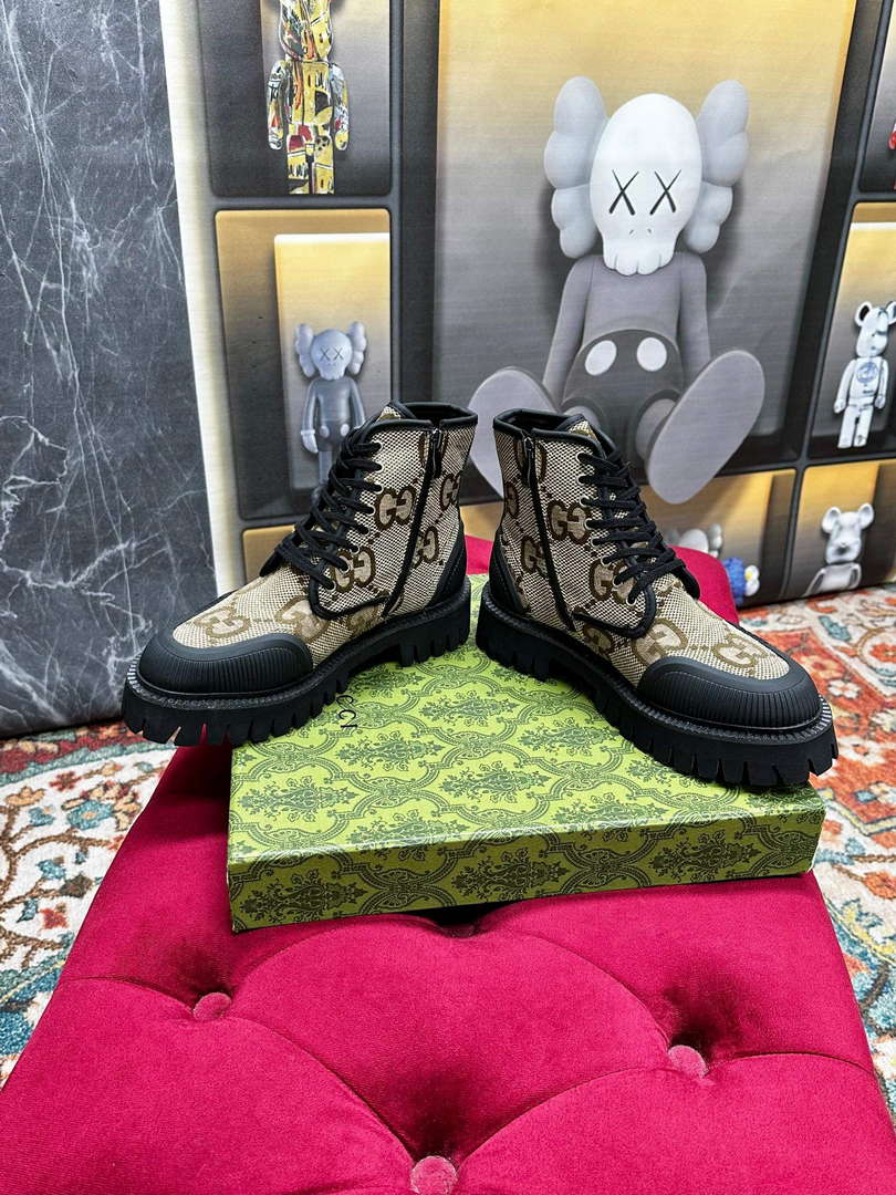 Gucci Women's Men's Fashion Shoes Lace-up Boots G77340