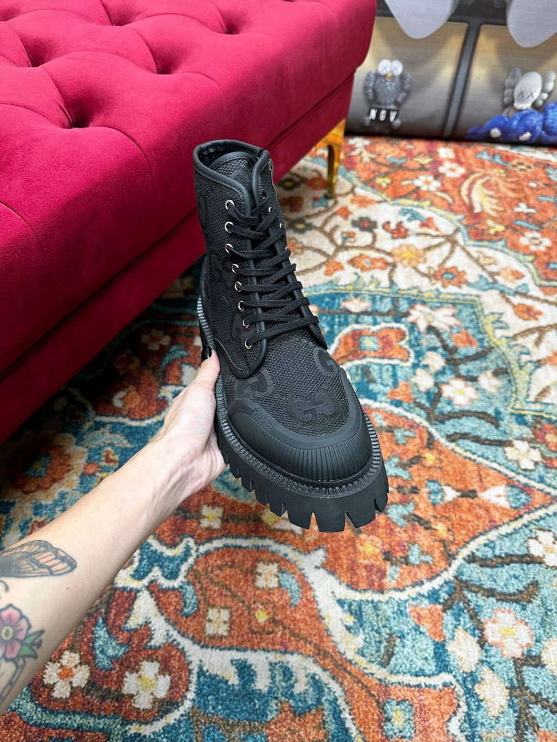 Gucci Women's Men's Fashion Shoes Lace-up Boots G77341