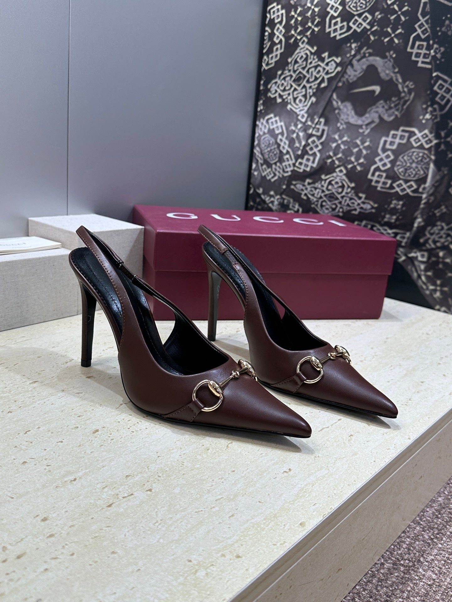 Gucci Women's Pointed-toe Slingback High Heels Shoes 9.5cm G86236 - Euro 35=US 4 - View 1