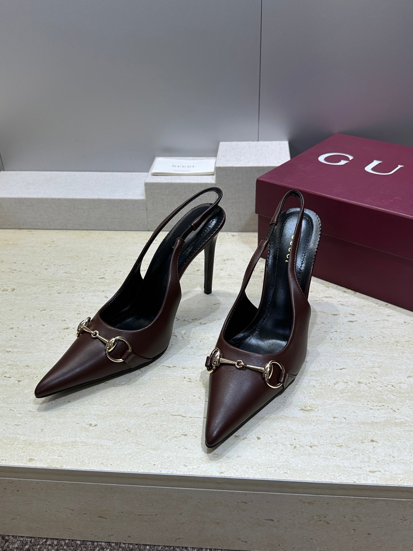 Gucci Women's Pointed-toe Slingback High Heels Shoes 9.5cm G86236 - Euro 35=US 4 - View 3