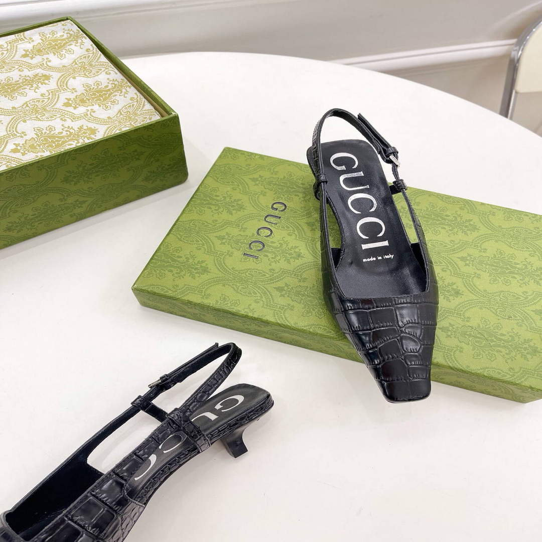 Gucci Women's Slippers Designer Gucci Sandals Flats Shoes G81260