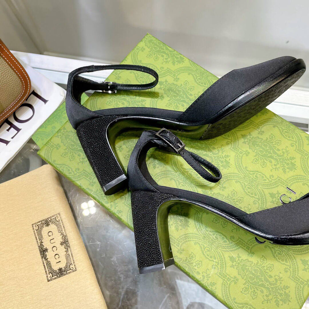 Gucci Women's Slippers Designer Gucci Sandals Flats Shoes G81265