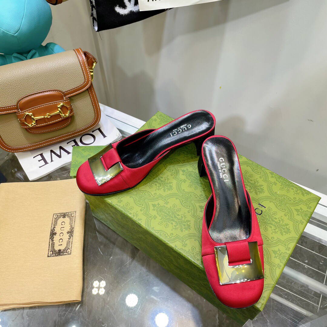 Gucci Women's Slippers Designer Gucci Sandals Flats Shoes G81273