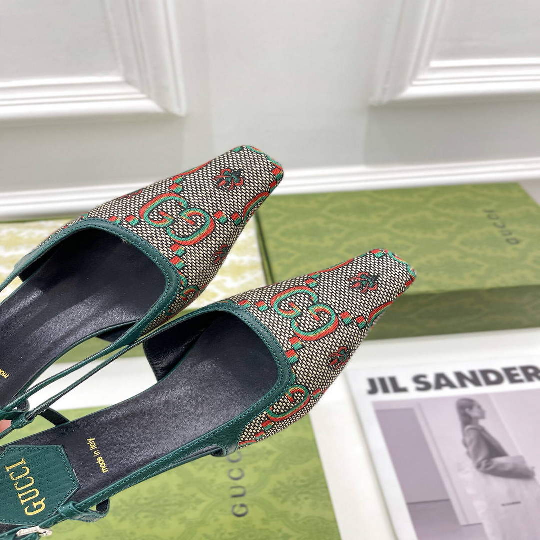 Gucci Women's Slippers Designer Gucci Sandals Flats Shoes G81259