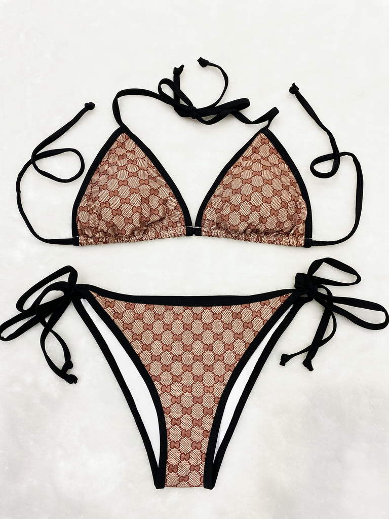 Gucci Women's swimsuit with Gucci Bikini 501900
