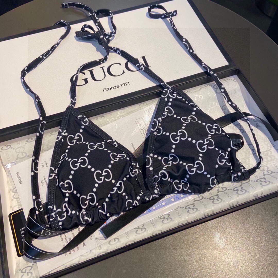 Gucci Women's swimsuit with Gucci Bikini 688997