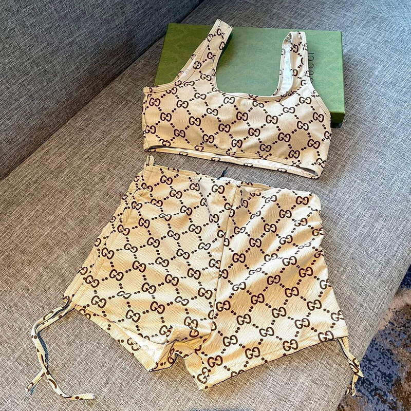 Gucci Women's swimsuit with Gucci Bikini 688999