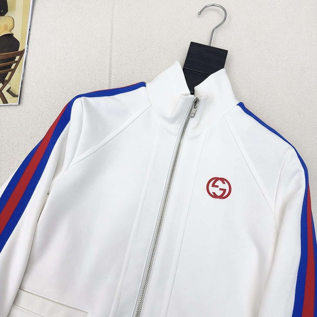 Gucci Women's Tracksuit Casual sports suit Clothing G33001