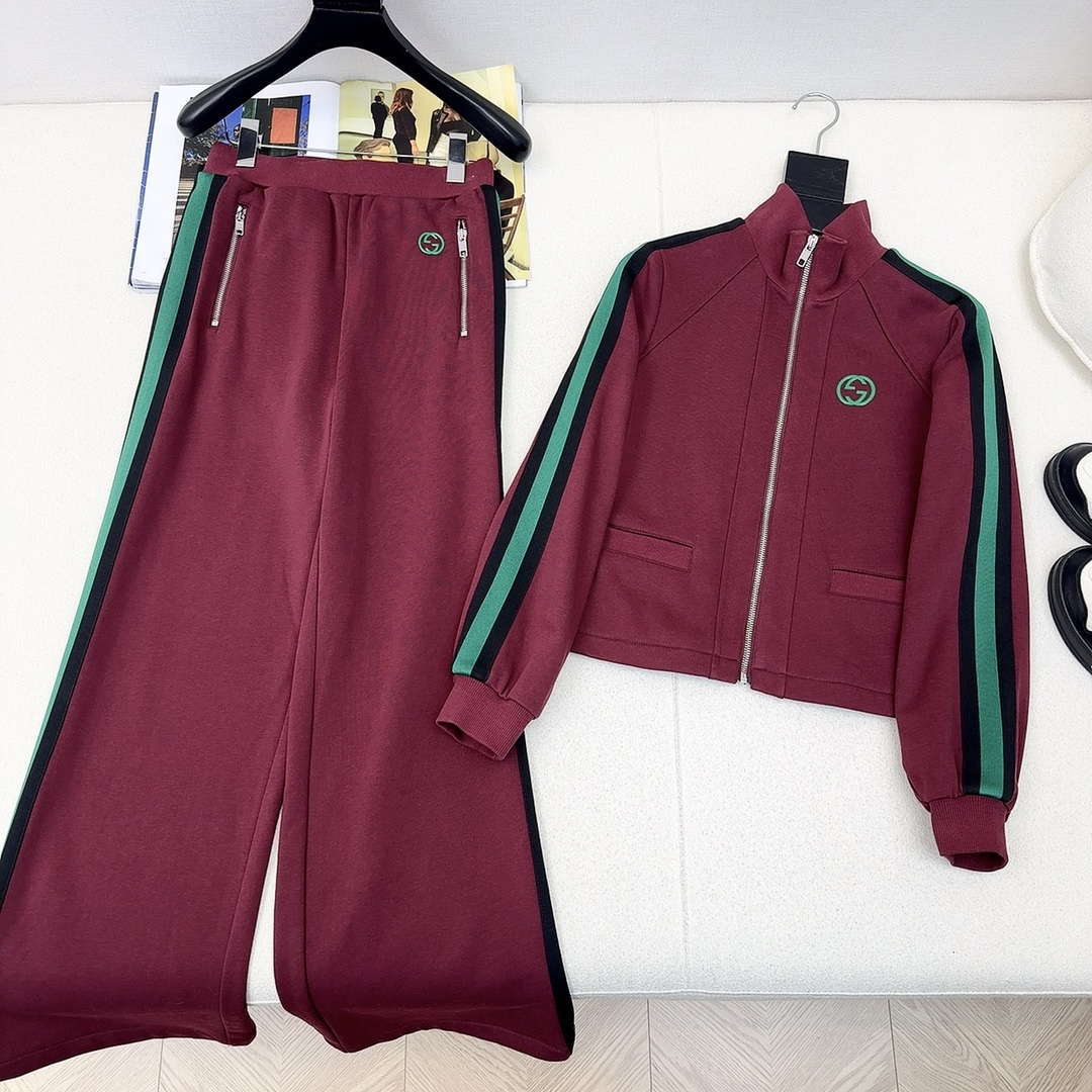 Gucci Women's Tracksuit Casual sports suit Clothing G33002