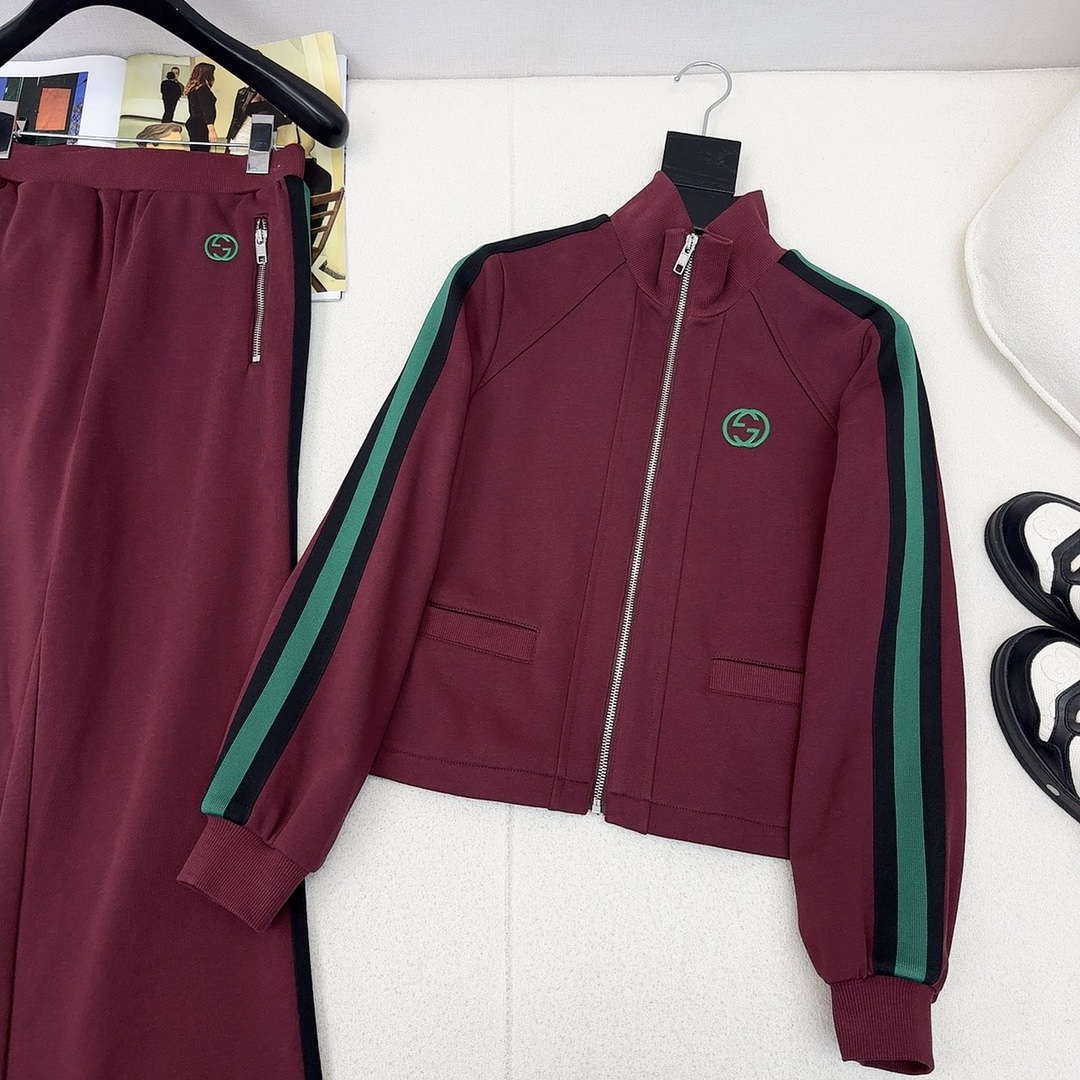 Gucci Women's Tracksuit Casual sports suit Clothing G33002