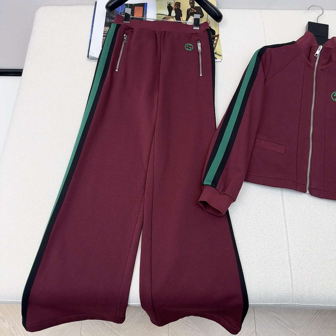 Gucci Women's Tracksuit Casual sports suit Clothing G33002