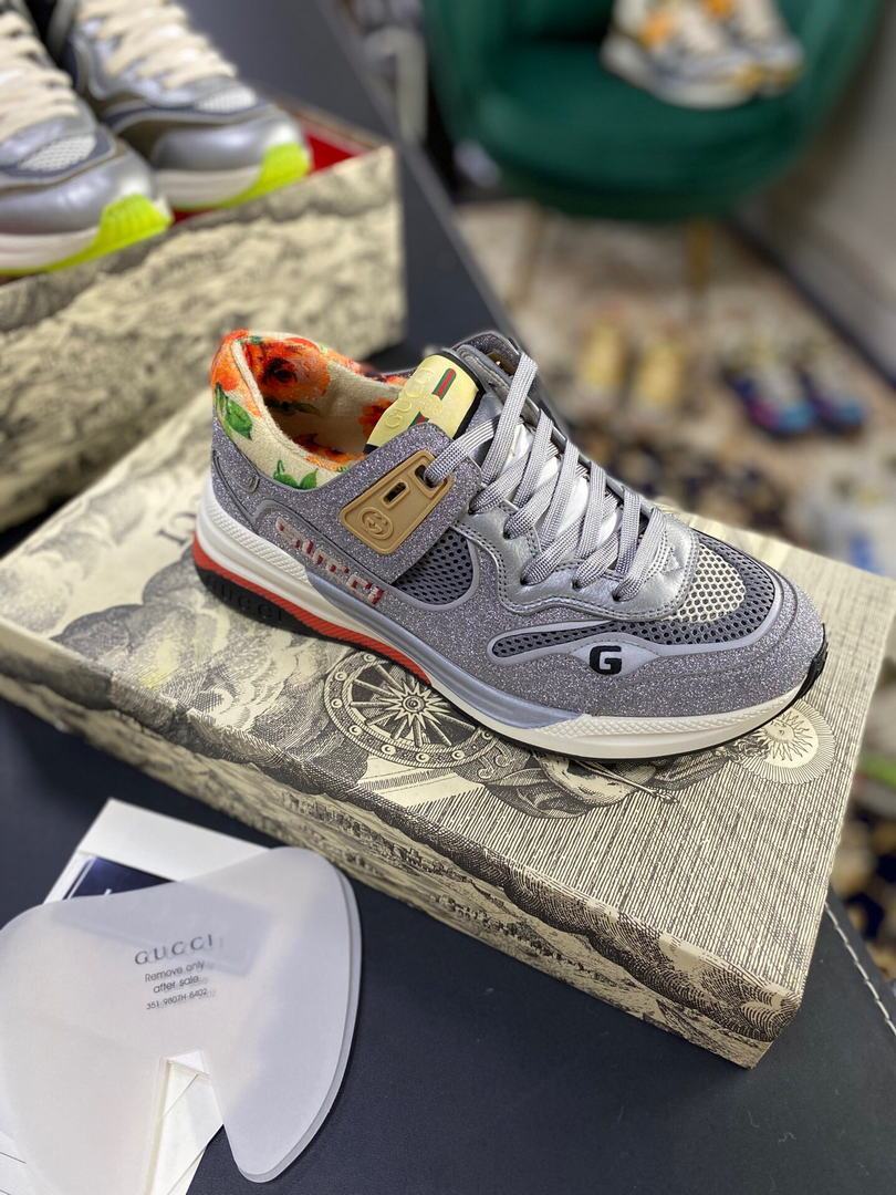 Gucci Women¡¯s Ultrapace R Leather Sneaker 81115 Silver and Gray - luxibagsmall