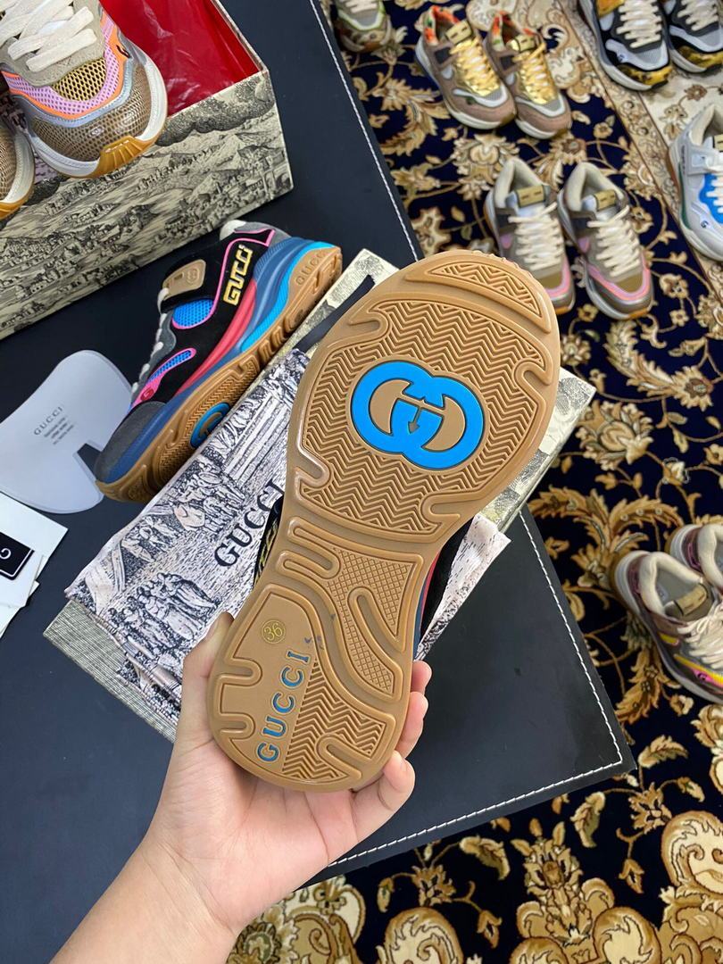 Gucci Women¡¯s Ultrapace R Leather Sneaker 81115 Blue and Black - luxibagsmall